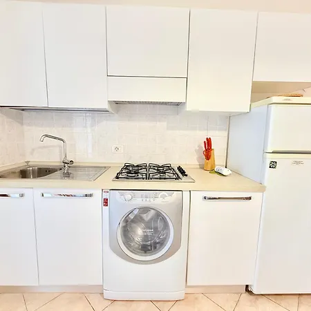 Agenzia Vear - Aparthotel 3*