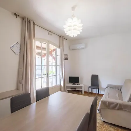 Lägenhetshotell Agenzia Vear - 3*