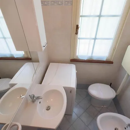 Lägenhetshotell Agenzia Vear -