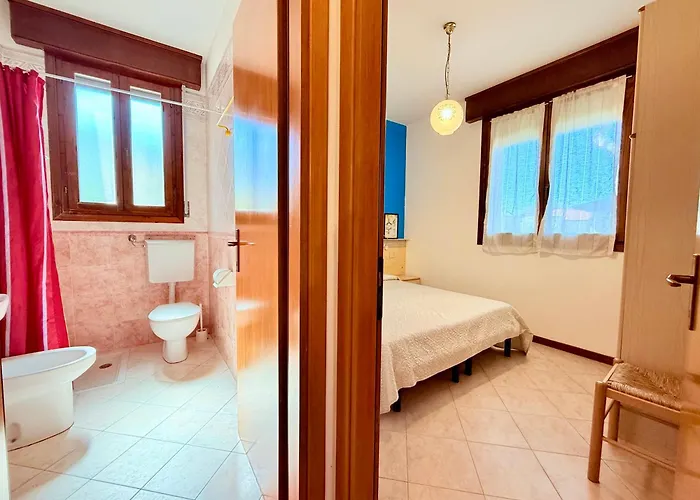 Vear Apartments - Lido Di Volano アパートホテル 3*
