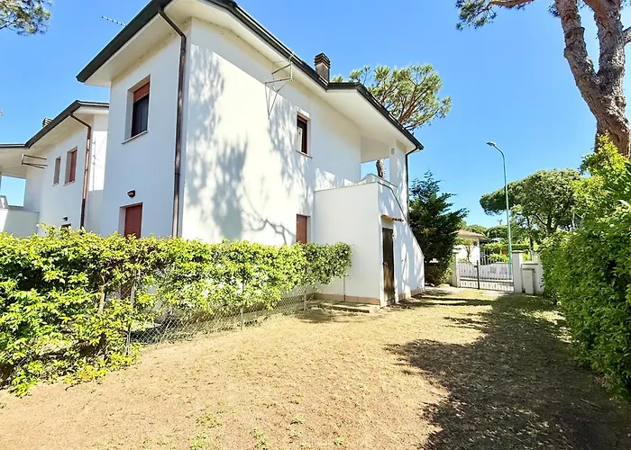 アパートホテル Vear Apartments - Lido Di Volano リド・ディ・ヴォラーノ